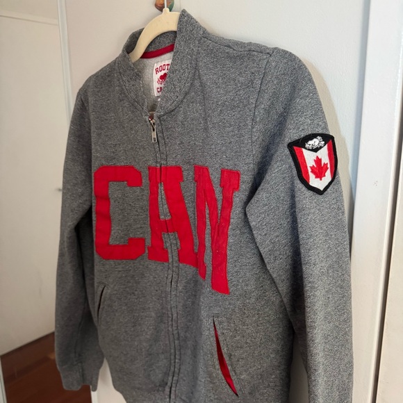 ROOTS Canada zip up sweatshirt cardigan - Picture 4 of 7
